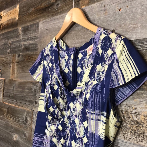 Plenty by Tracy Reese | Peplum Top | 6 - Picture 2 of 8